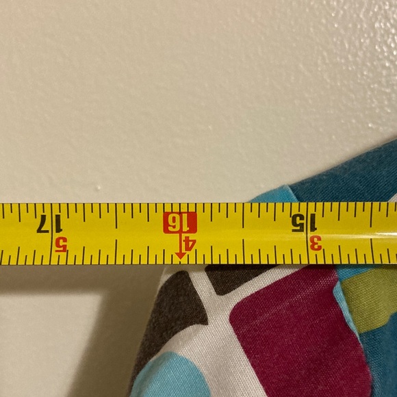 Landeu size M Colorful Geometric Print Scrub Top - Picture 6 of 7